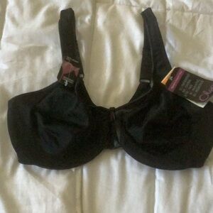NWT Olga Bra